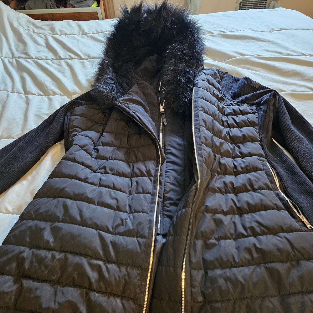 Calvin Klein Black Puffer Jacket with‎ Faux Fur Trim